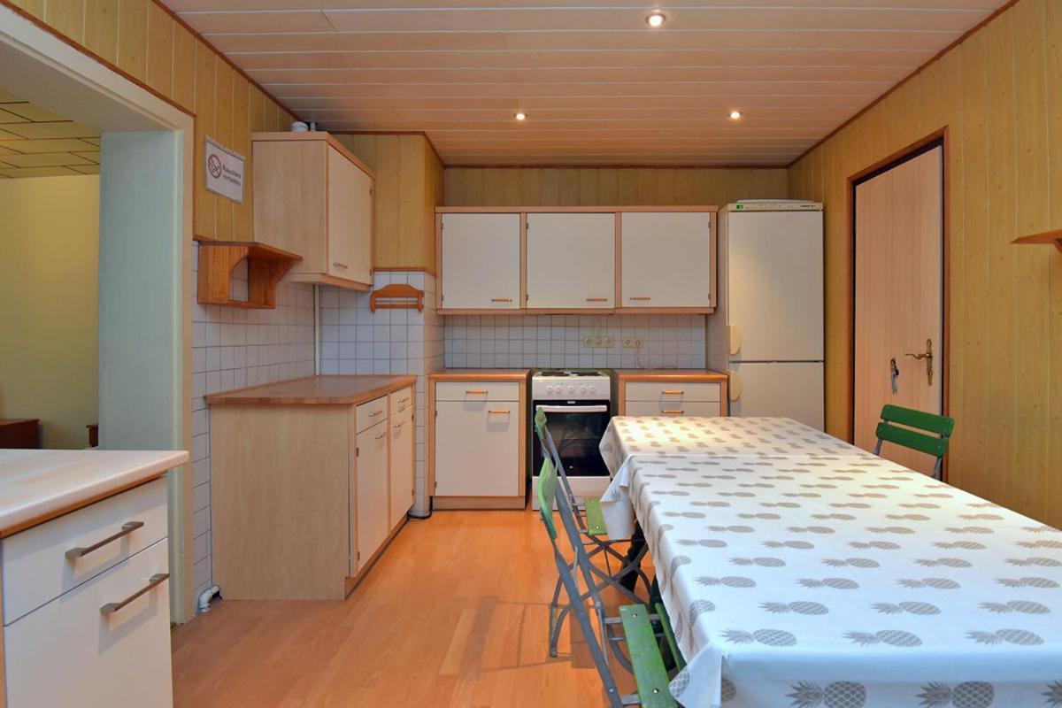 Monteurhaus-Arbeiterunterkunft Haus Markus Suhl Dış mekan fotoğraf